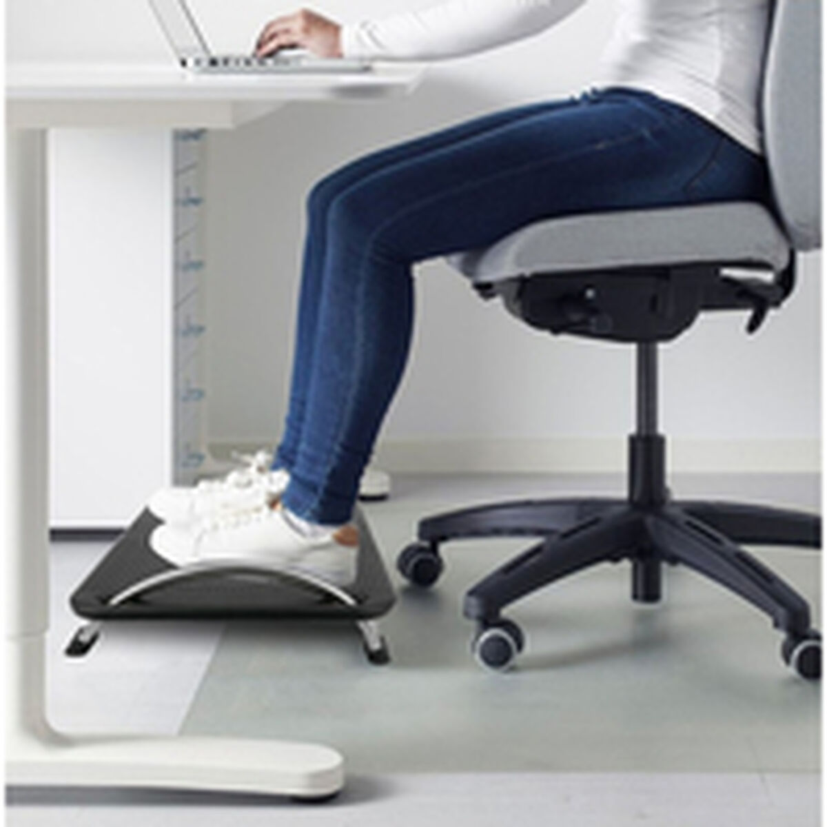 Fodstøtte Techly ICA-FR 13 Sort