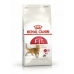 Mâncare pentru pisici Royal Canin Feline Fit Adult 2 Kg