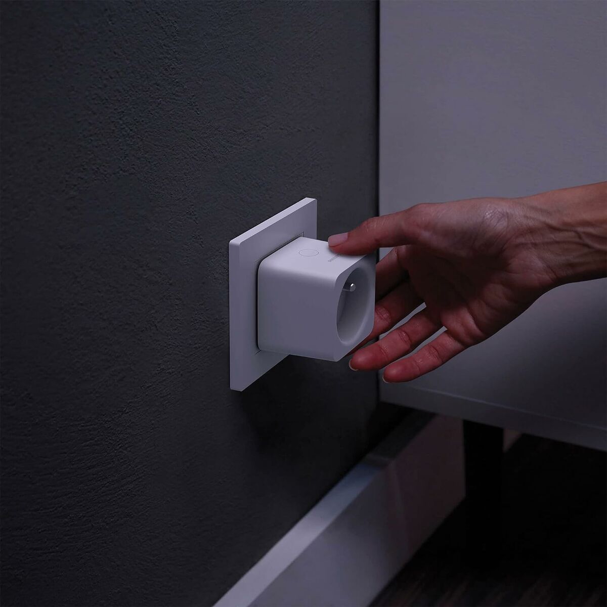 Slim Stopcontact Philips Hue Bluetooth