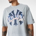 Camisola de Manga Curta Homem New Era MLB Arch Graphic New York Yankees Cinzento claro