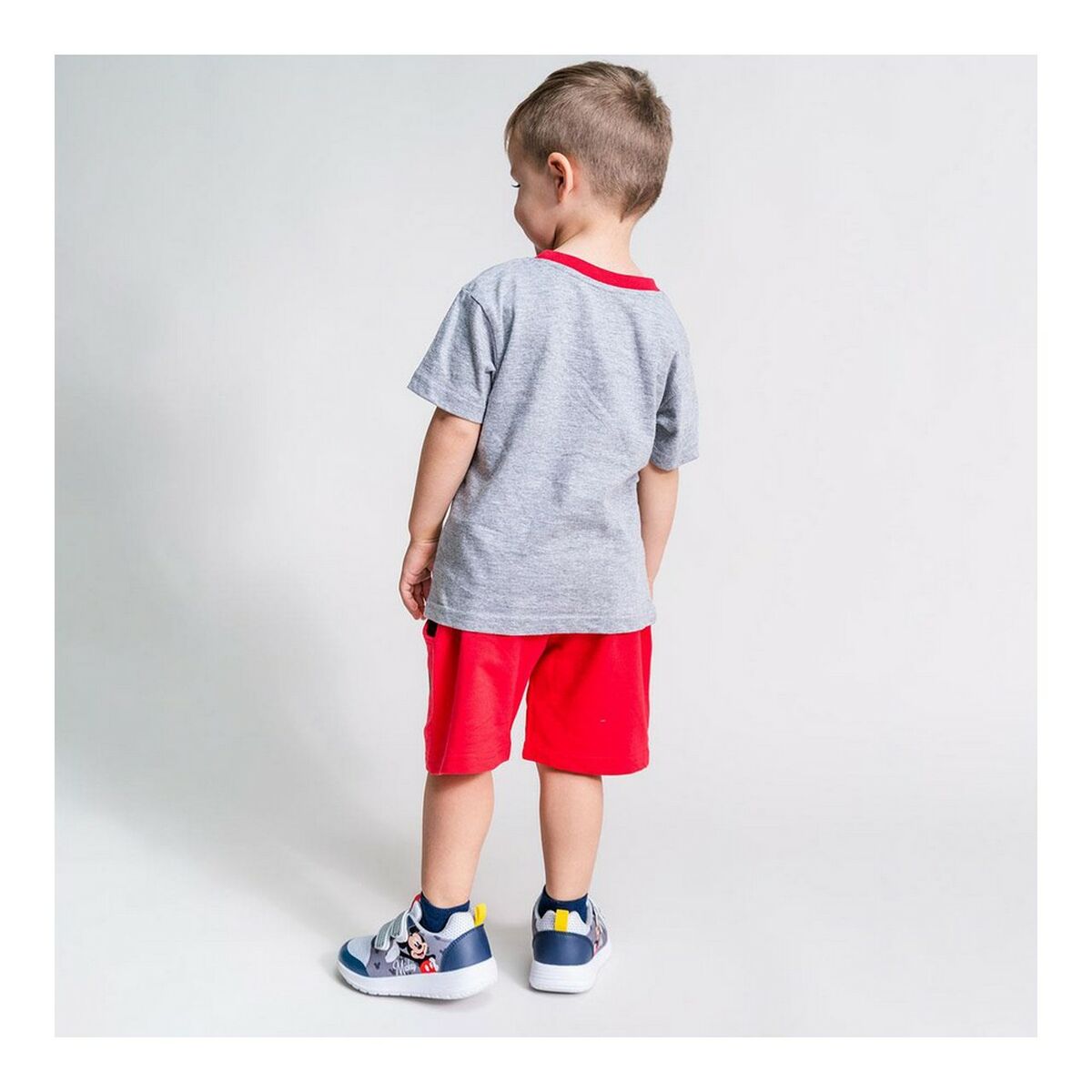 Conjunto de Ropa Mickey Mouse Gris
