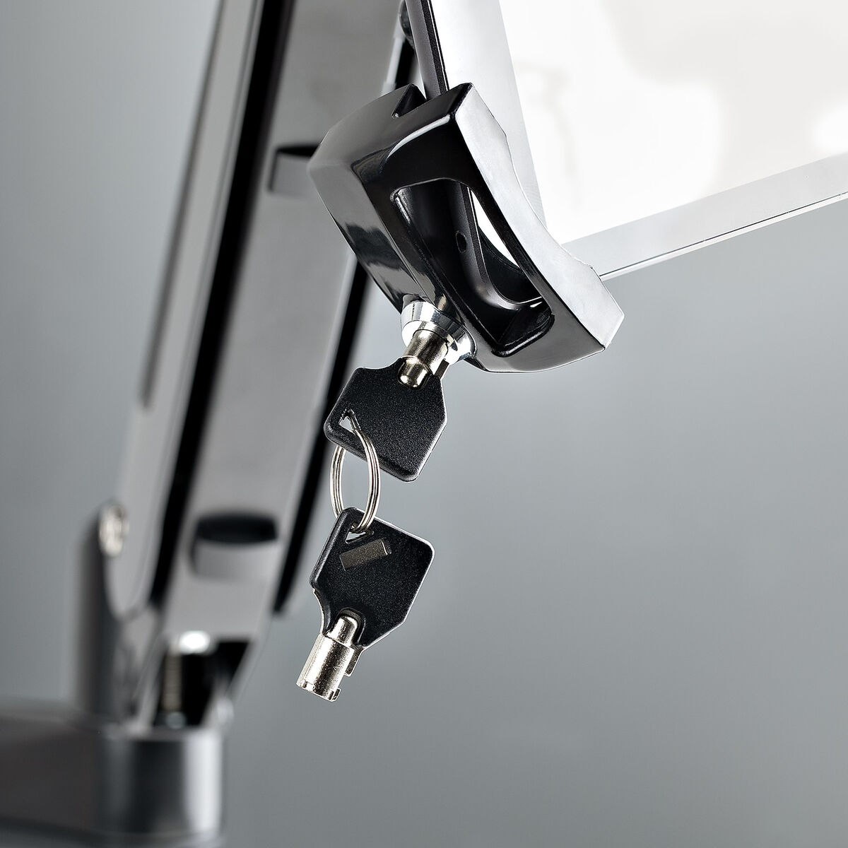 Tablethouder Startech VESA-ADAPTER Zwart