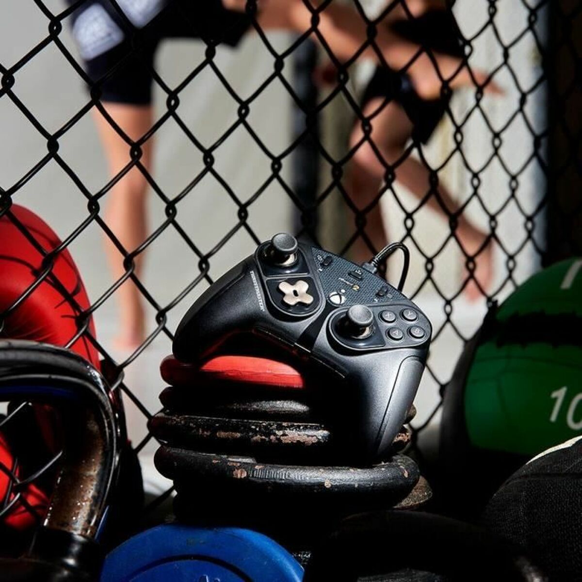 Пульт Xbox One Thrustmaster