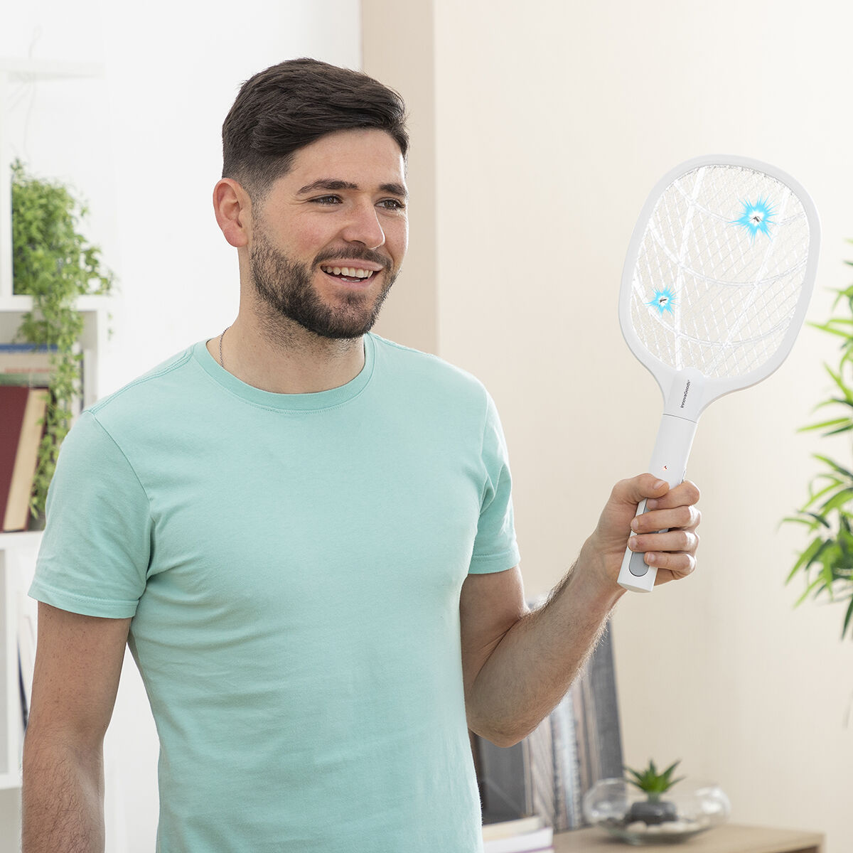 2-in-1 Oplaadbare Insectenracket met Uv-licht KL Rak InnovaGoods