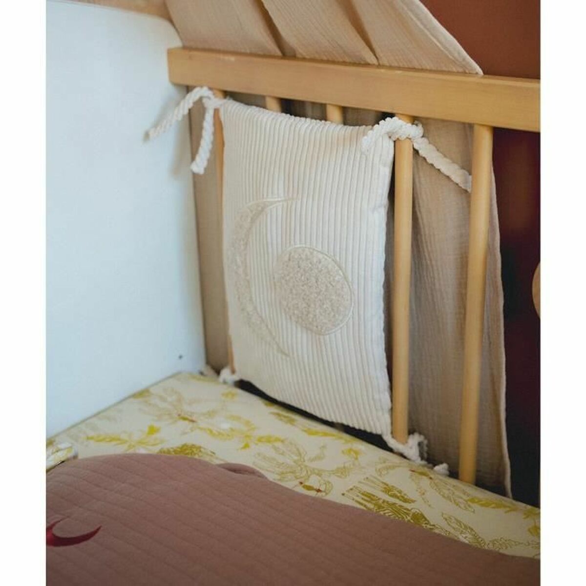 Protector de Cuna Domiva