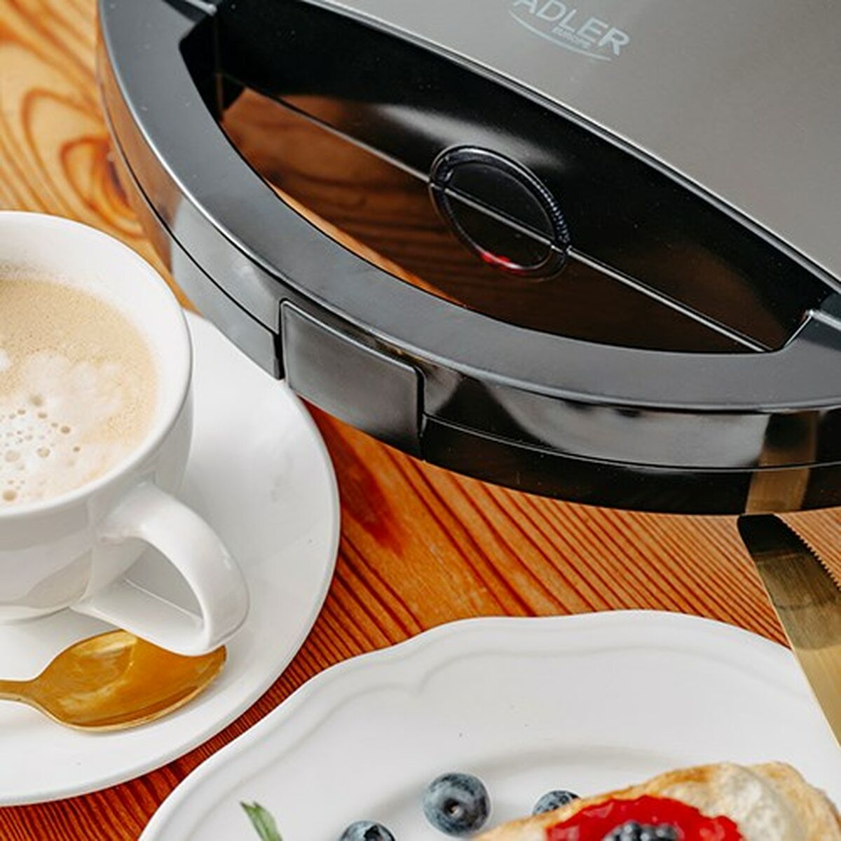 Sandwich Maker Adler AD 3069 Sort
