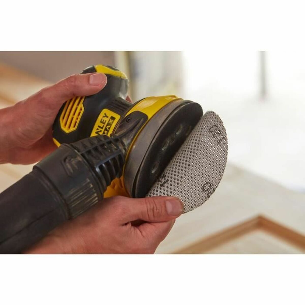 Tilfeldig orbitalsliper Stanley 18 V