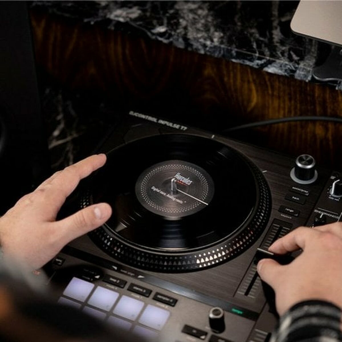 Kontrollenhet DJ Hercules